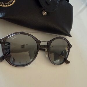 Ray-Ban Gray Round Sunglasses